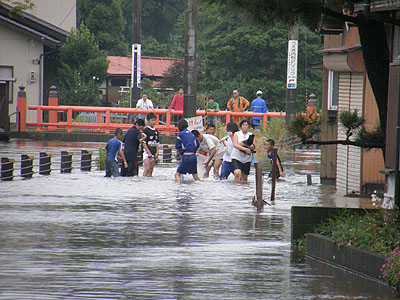 豪雨