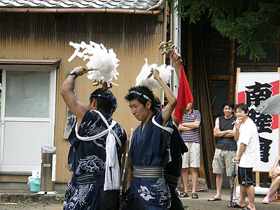 神楽舞い